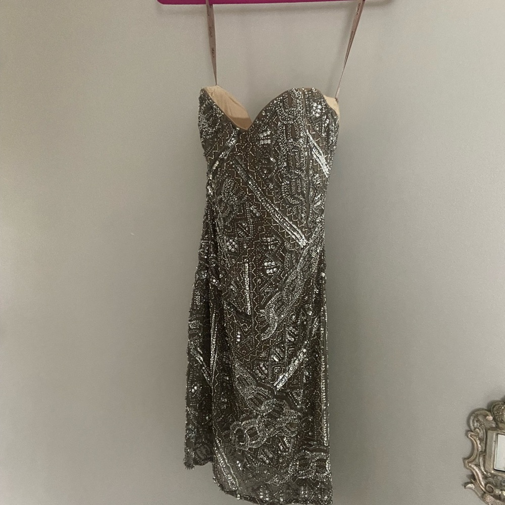 Scala dress worn once No damage in excellent condition size 0